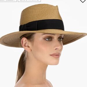 Eric Javits  SQUISHEER INSTINCT tan/black